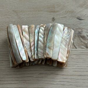 Elegant Mother of Pearl Bracelet